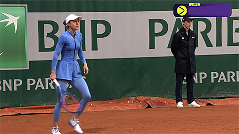 Aliaksandra Sasnovich wins qualifying opener at Roland Garros