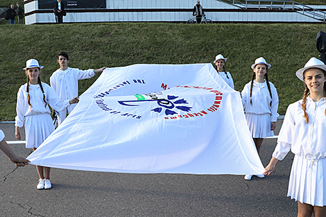 Slavianski Bazaar flag raised in Vitebsk