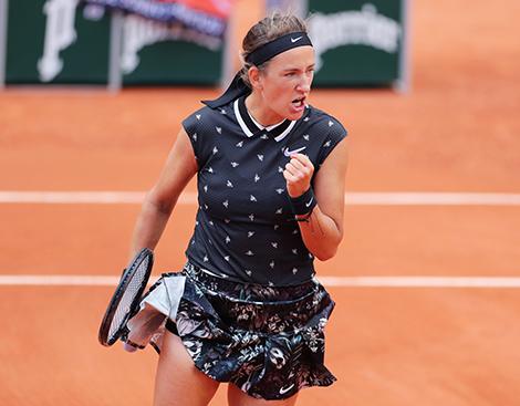 Azarenka moves to Champions Trophy quarterfinal