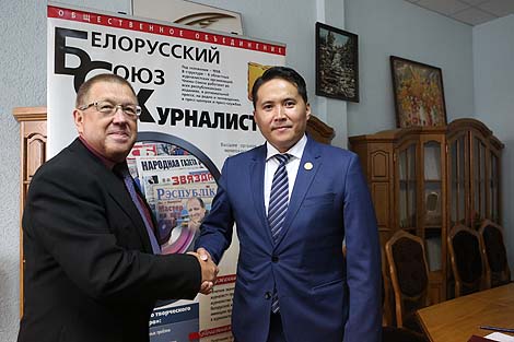 Journalists of Belarus, Mongolia sign memorandum of cooperation