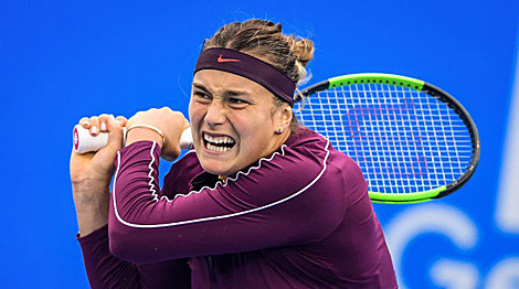 Aryna Sabalenka defeats Maria Sharapova at Shenzhen Open quarterfinals