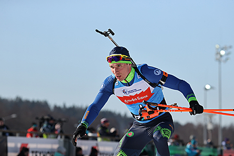Belarus’ Smolski dominates sprint at Russian Biathlon Cup opener