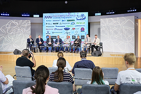 Zhuk: Media representatives from 9 countries accredited at Slavianzki Bazaar 2026