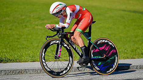 Belarusian cyclists Amialiusik, Tserakh medal at Giro Toscana