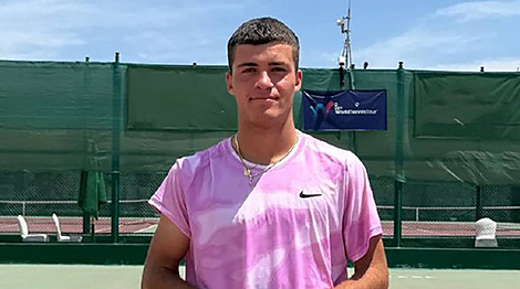 Arutiunian books main draw spot at Astana ATP Challenger