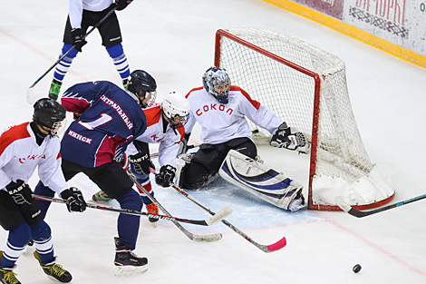 Griffons win Golden Puck junior ice hockey tournament in Minsk