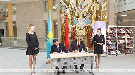 Belarus’ National Library, Kazakhstan’s center of manuscripts sign agreement