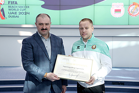 National beach soccer team honored at Belarus’ NOC