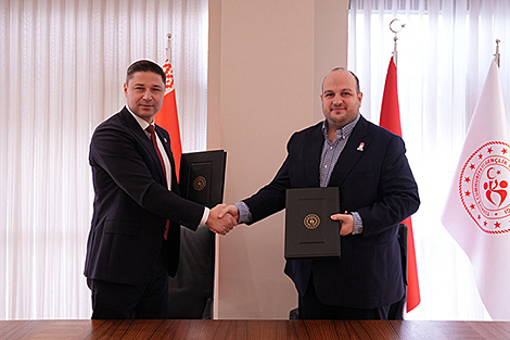 Hockey federations of Belarus, Türkiye sign memorandum of cooperation
