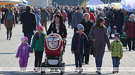 Russians view Belarus as CIS most successful state