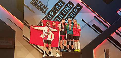 Belarus’ Gennady Laptev victorious at European Weightlifting Championships