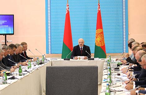 Belarus president points to systemic shortcomings in Orsha District development