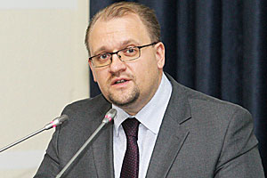 Guryanov: Economic interests of Eurasian Economic Union, European Union to connect in Belarus