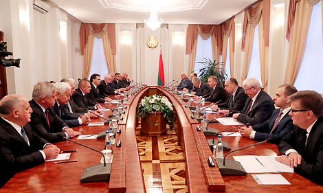 Kobyakov: Belarus interested in constructive dialogue with international business community