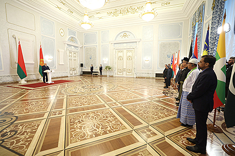 Lukashenko to foreign ambassadors: Belarus is misrepresented abroad