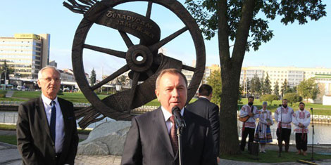 Makei: A monument to Belarusian diaspora is a symbol of Belarus’ strengthening independence