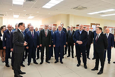Lukashenko looks to further cooperation with Rosatom