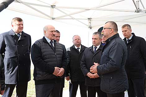 Lukashenko urges to step up land melioration
