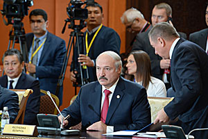 Belarus president encourages CIS to deal with serious problems in post-Soviet space
