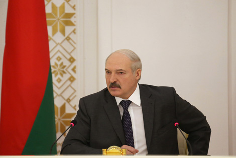 Belarus President Administration urged to step up cooperation with experts