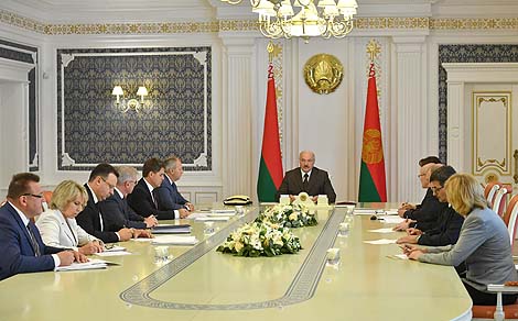 Belarus president comments on massive campaign to root out corrupt healthcare workers