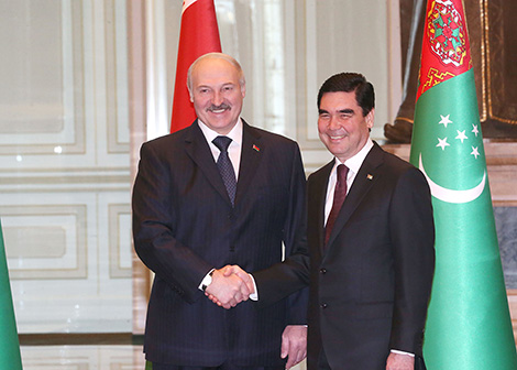 Lukashenko sends Neutrality Day greetings to Turkmenistan