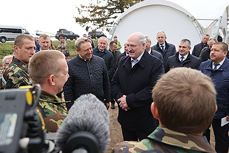 Lukashenko praises hardworking Belarusian agricultural workers