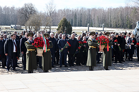UK ambassador: World knows little about Belarus’ sufferings during war years