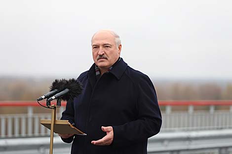 Lukashenko: 7 November celebrates peace and true human values