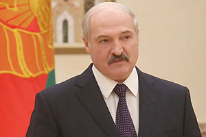 Lukashenko: Belarus puts a stop to outflow of young scientists