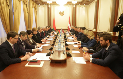 Belarus’ MPs pledge all-round support for commercial entities of Belarus, Latvia