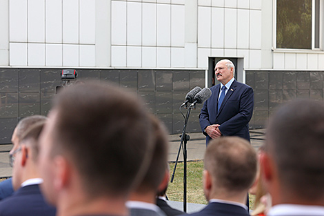 Lukashenko says ready for dialogue with opponents, promises response to provocations