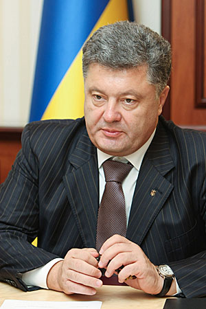 Poroshenko grateful to Belarus for successful work of contact group in Minsk