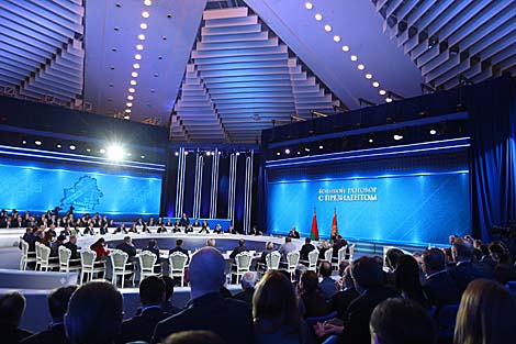 Belarus president in favor of step-by-step approach to Helsinki 2 initiative