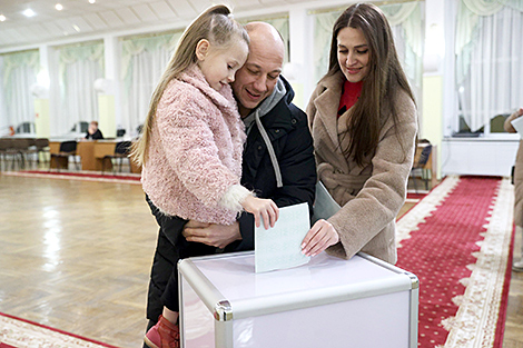 Mezentsev: Belarus' election results show people's support for Lukashenko's course