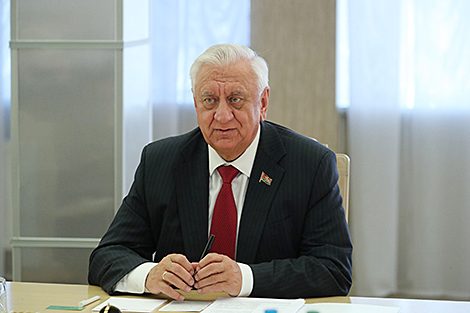 Myasnikovich: Transition to Russian ruble under discussion in EAEU