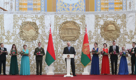 Lukashenko: Belarus’ prosperity and peaceful future are in hands of young Belarusians