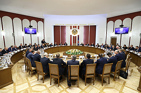 FM names priority targets for Belarusian diplomats