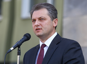 Buzovsky: 100 Ideas for Belarus contest is about cooperation between youth and state