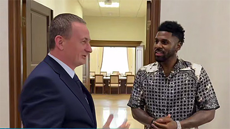 Belarusian PM meets international music star Jason Derulo