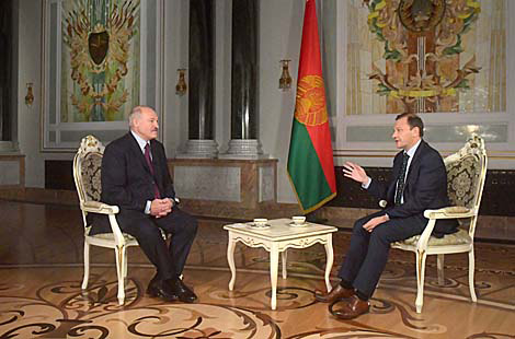 Lukashenko: IT, industrial upgrading are drivers of Belarus’ economic growth