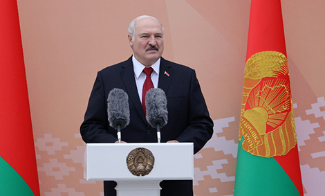 Lukashenko describes school as sacred place for students, teachers