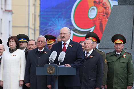 Lukashenko: Generation of victors create powerful economic, cultural potential