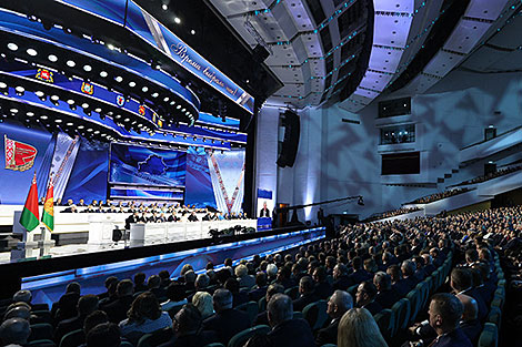 Belarusians urged to do their jobs better to avoid life in trenches