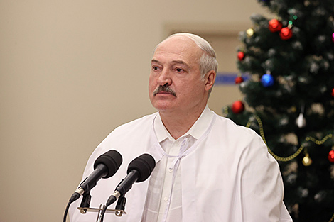 Lukashenko: Belarus will cope with economic challenges