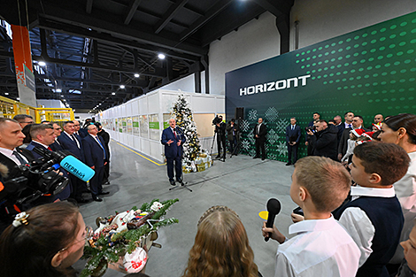 Lukashenko recounts how he warned Putin of assassination plot danger