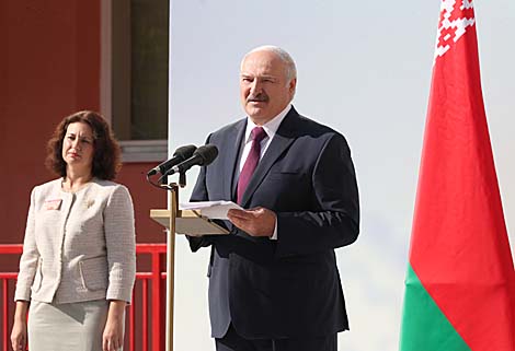 Lukashenko urges children to make most of school years