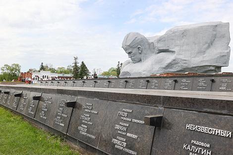 Новые имена более 60 защитников Брестской крепости были установлены за последние пять лет