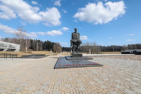 Более 230 вещественных доказательств передала прокуратура Минской области мемориальному комплексу 