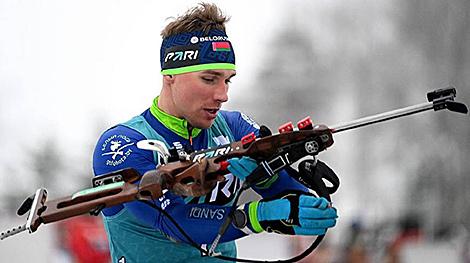 Смольский стал вторым в масс-старте на Кубке Международной лиги клубного биатлона